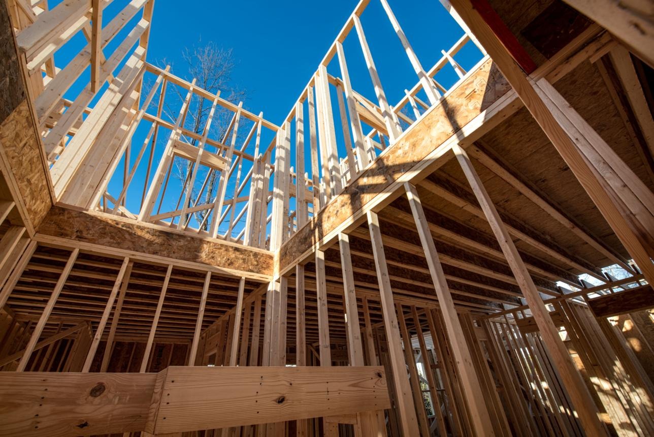 New Construction vs. Resale Homes: What Buyers Need to Know